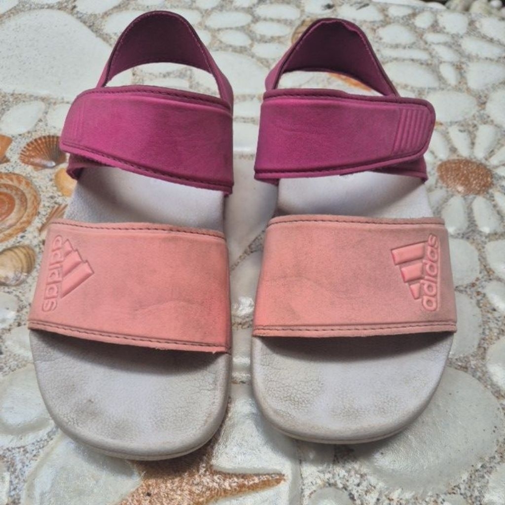 PL sandal adidas anak perempuan size 33