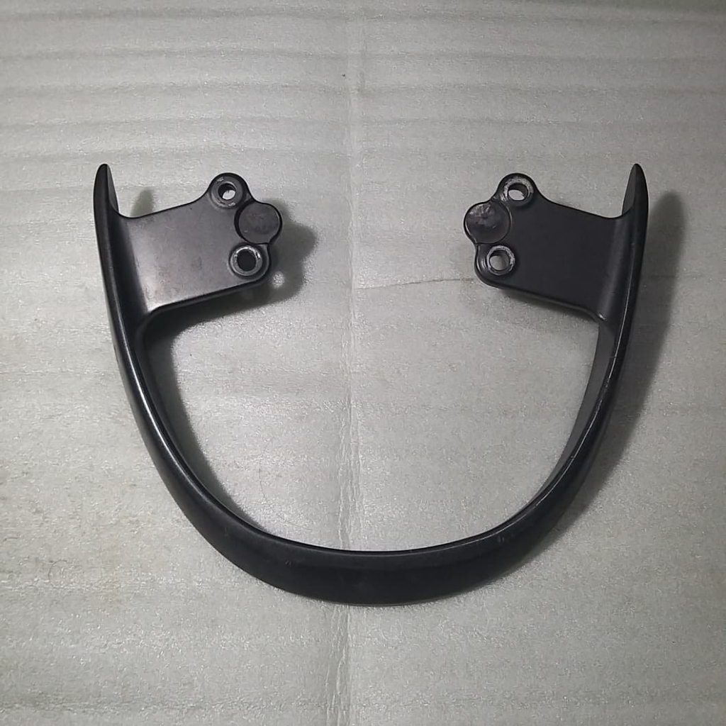 Behel scoopy K2F original behel pegangan jok belakang scoopy tahun 2021-2022 original copotan