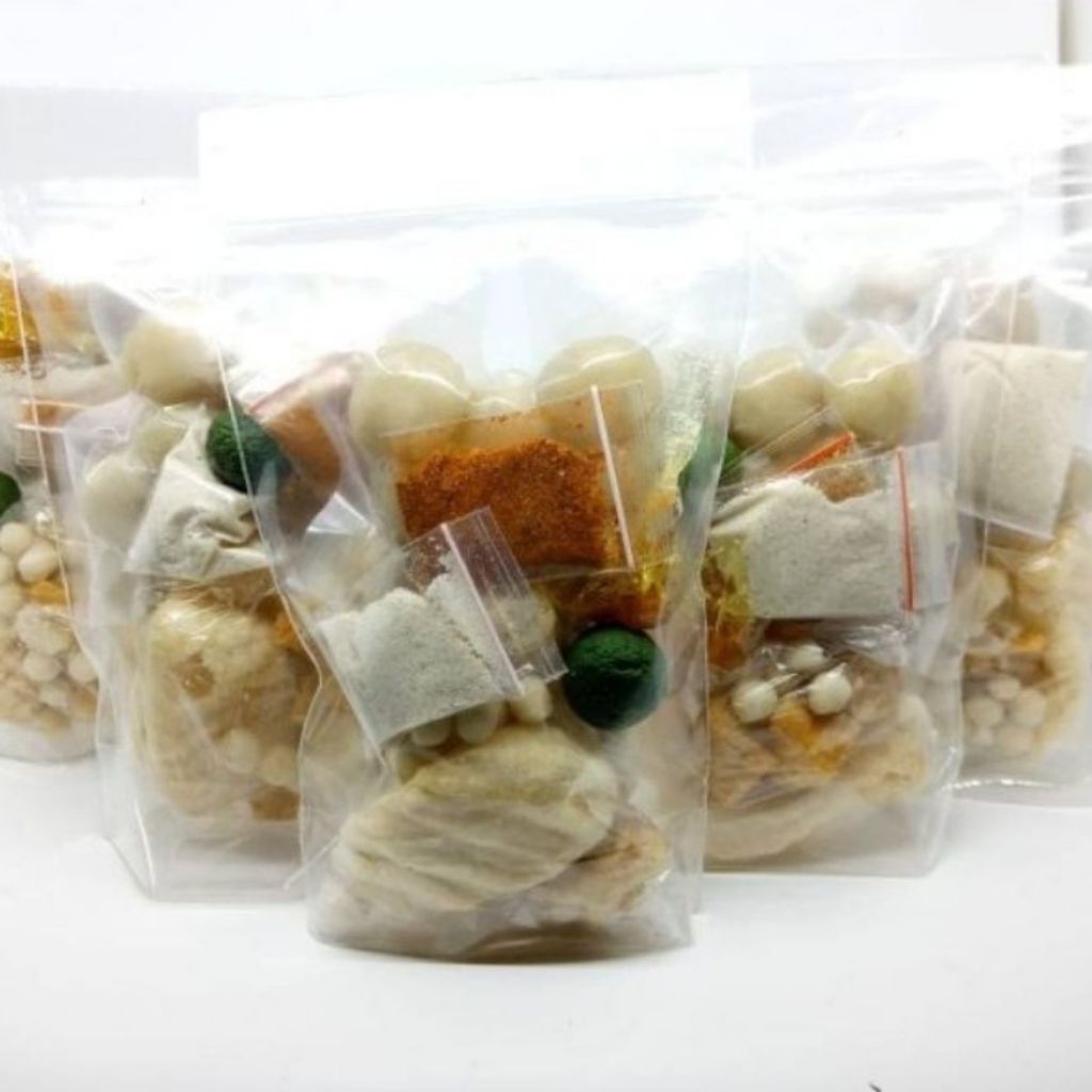 

baso Aci (boci) ayam suwir komplit