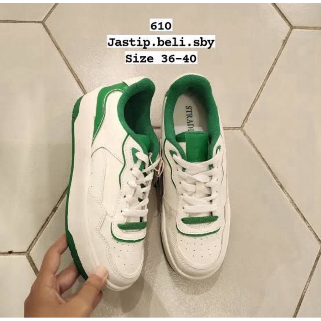 Sneakers Stradivarius