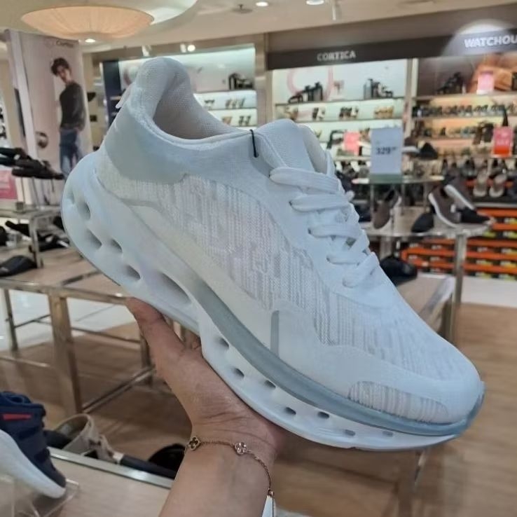 sepatu snikers nevada pria