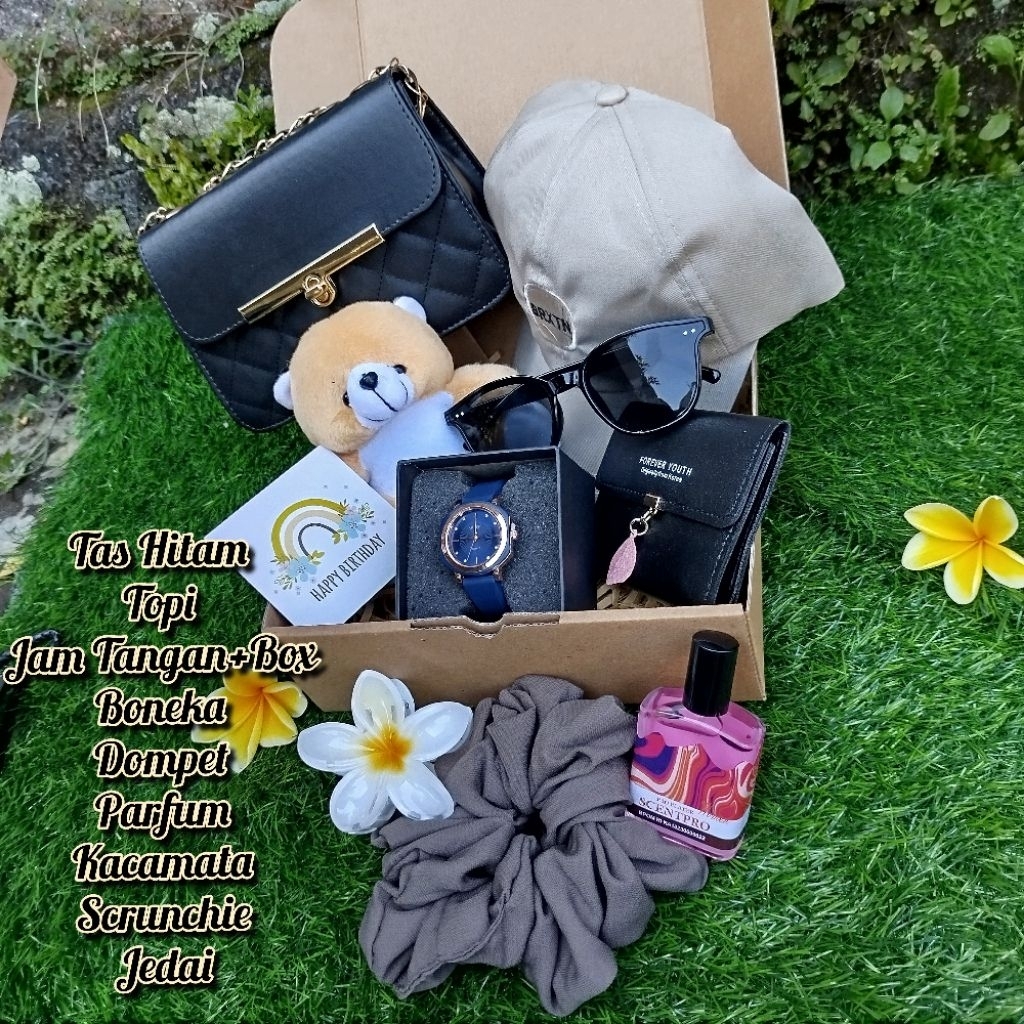 HAMPERS GIFT BOX TAS SELEMPANG/ HAMPERS CEWEK / KADO ULANG TAHUN CEWEK / KADO CEWEK HADIAH ULTAH