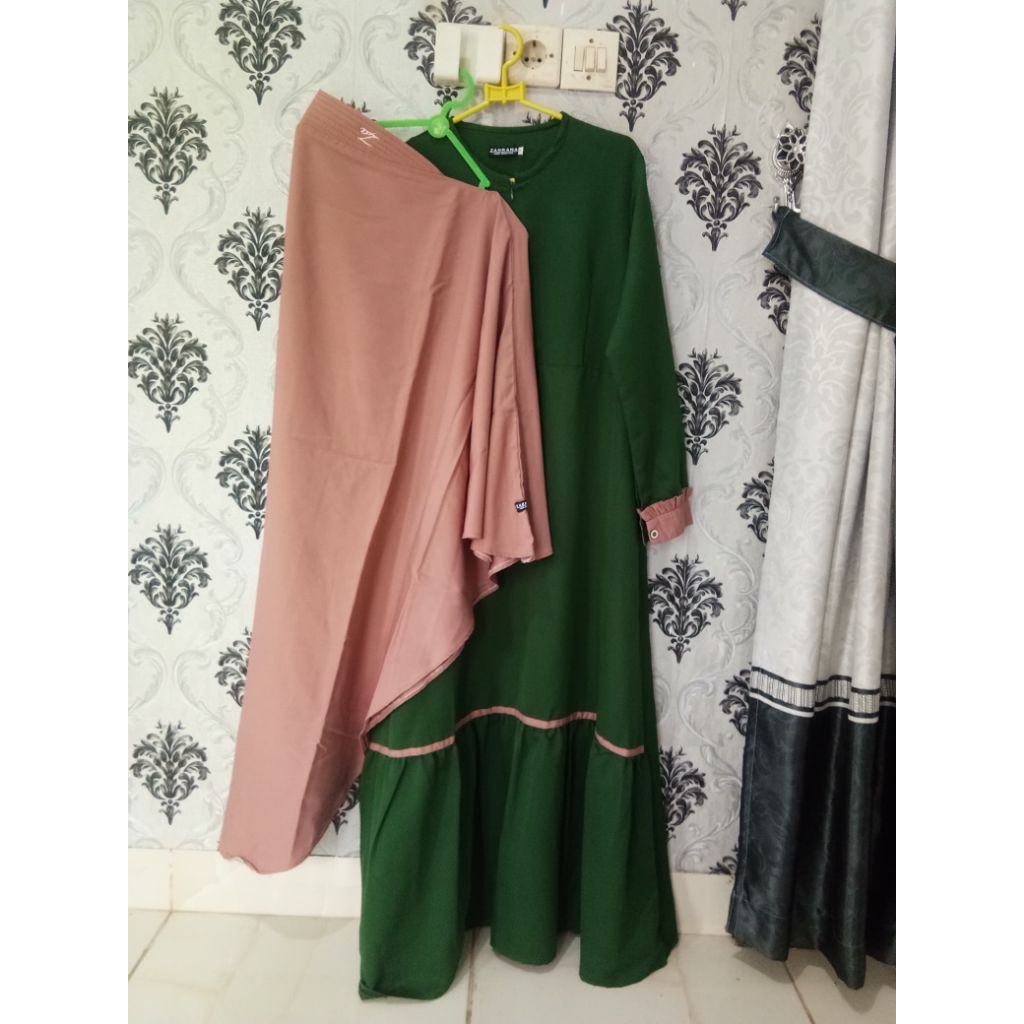 Preloved gamis branded like new