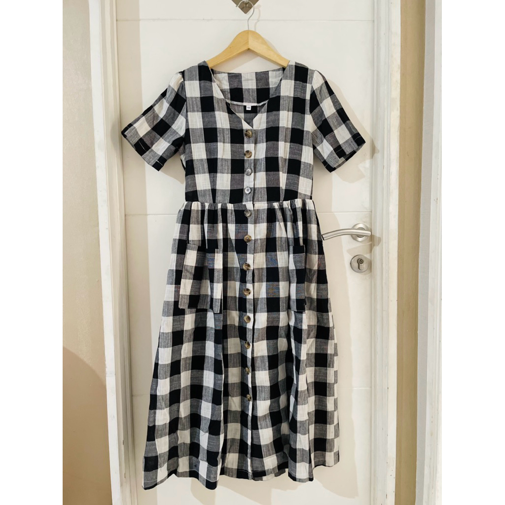 PRELOVED DRESS KOTAK-KOTAK