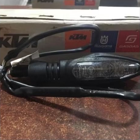 LAMPU SEIN KTM DUKE RC ADV 200 250 390 INDICATOR LH KTM ORIGINAL