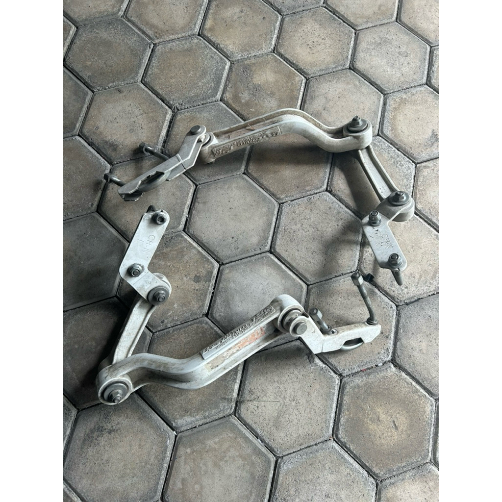 stabilizer balance arm innova 2012