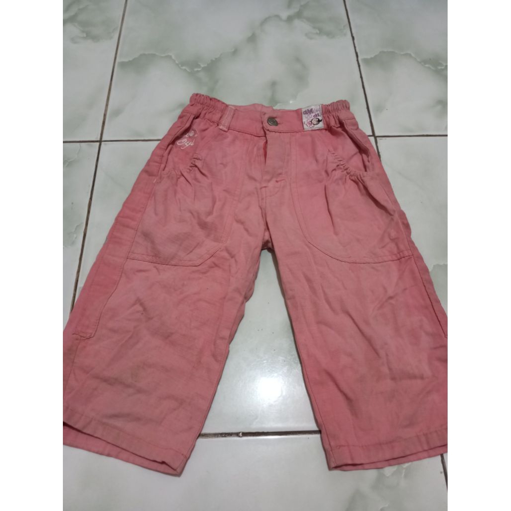 CELANA ANAK PRELOVED Merk OLIVE OYL