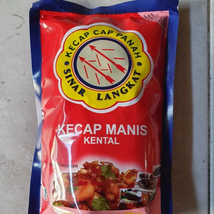 

Kecap Manis 600 ml refill isi ulang cap panah sinar langkat