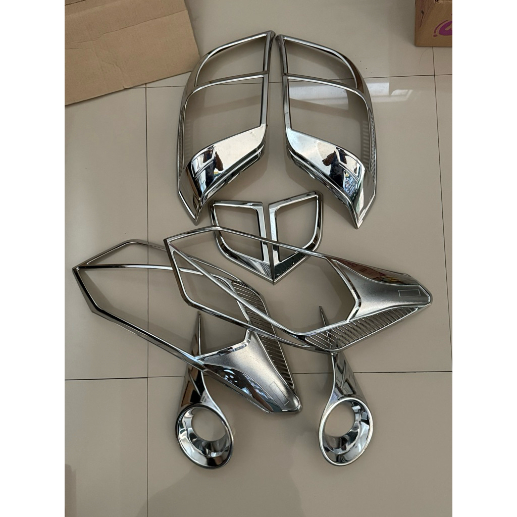 garnish lampu agya  2017up