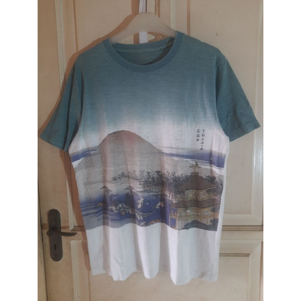 Kaos Uniqlo X MFA  ( 2  Warna Print  )