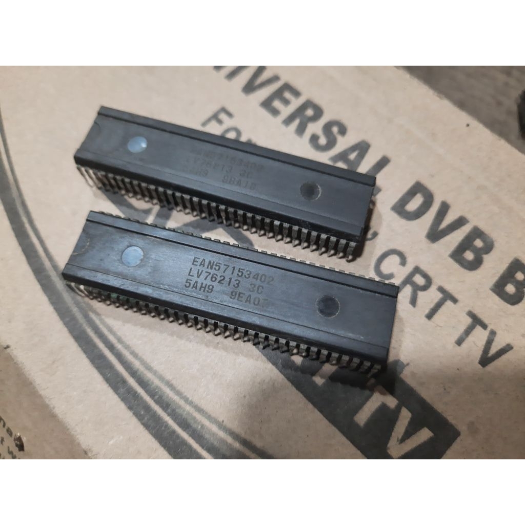 ic tv lg 21 inch slim LV76213 3C original