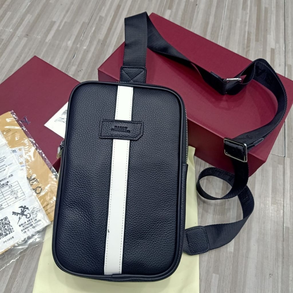 Slingbag kulit Bally bodybag tas selempang pria kulit