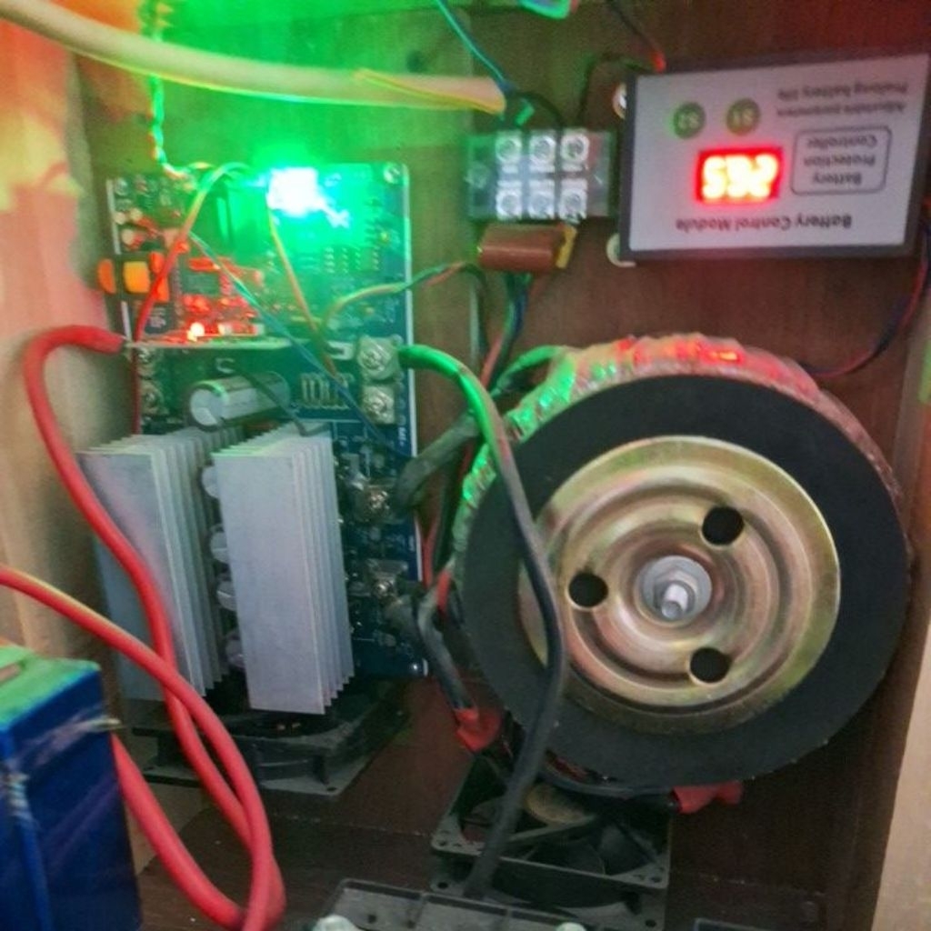 Inverter LF 1000watt 24volt