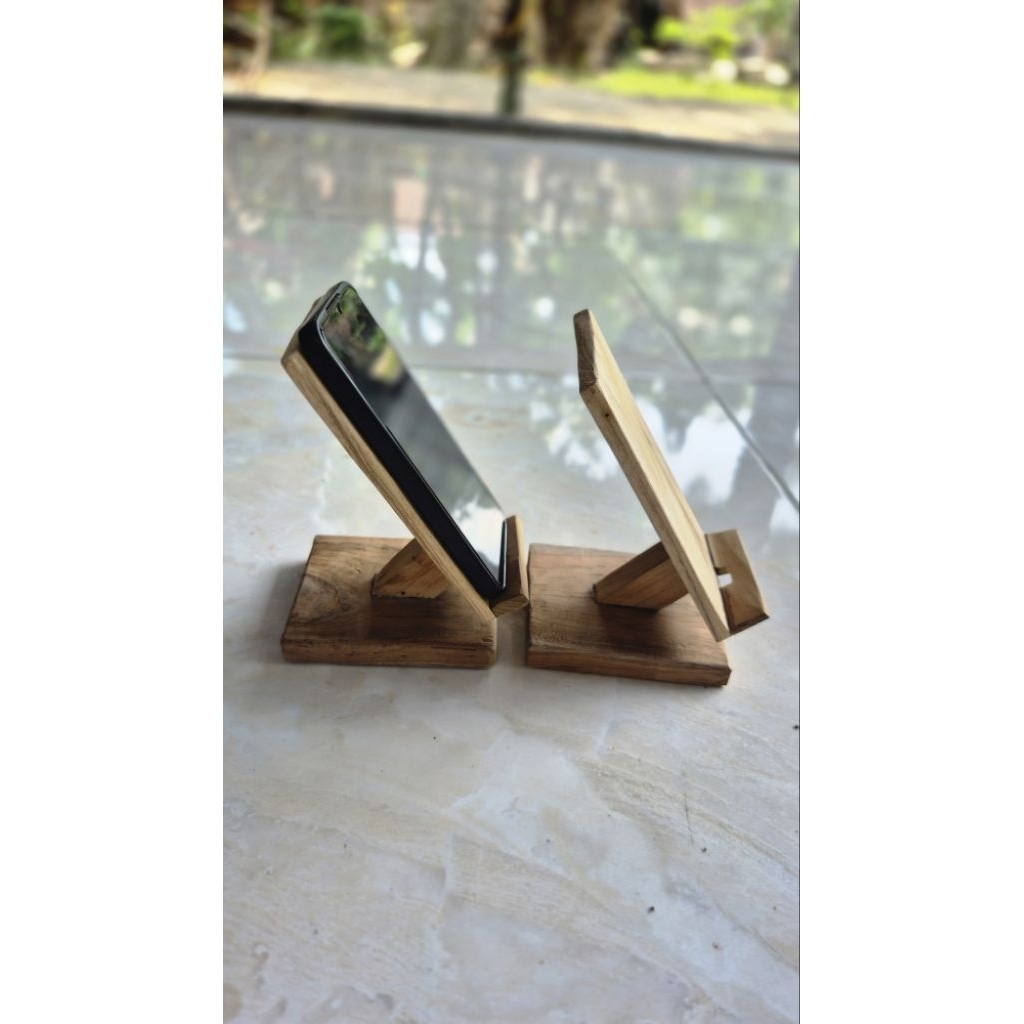 STANDING HP KAYU JATI