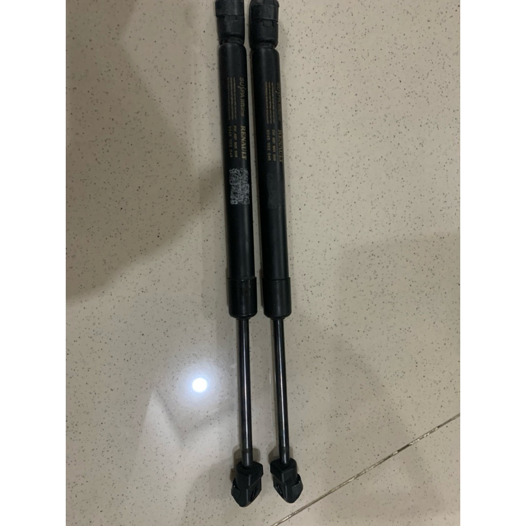 shock bagasai mobil renault kwid climber