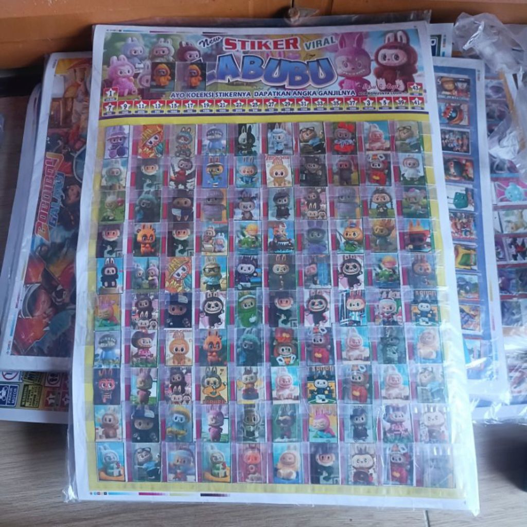 

Mainan samakan gambar motif karakter