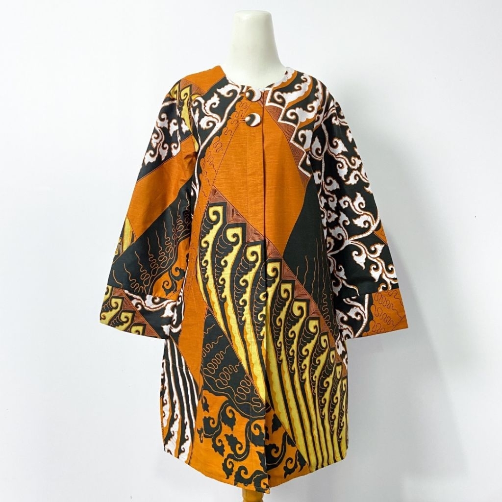 Tunik Batik Wanita Lapis Furing Trikot Model Lengan Panjang Katun Motif Cempaka Warna Coklat Jumbo