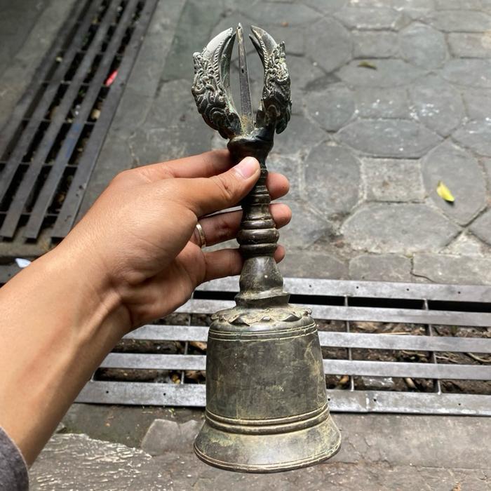 Koleksi Pajangan  lonceng  bahan kuningan /lonceng vajra