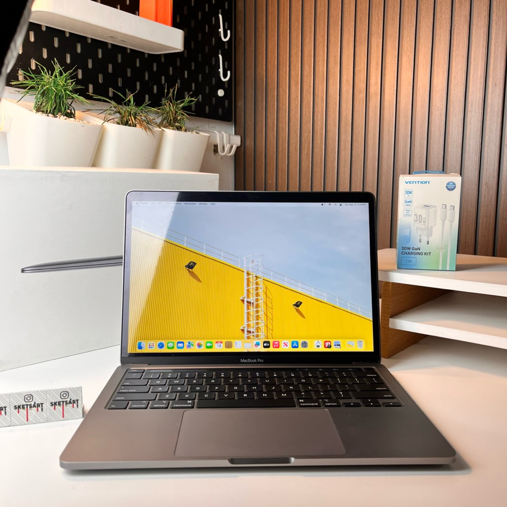 MacBook Pro 2020 16gb 512gb Mulus Like New