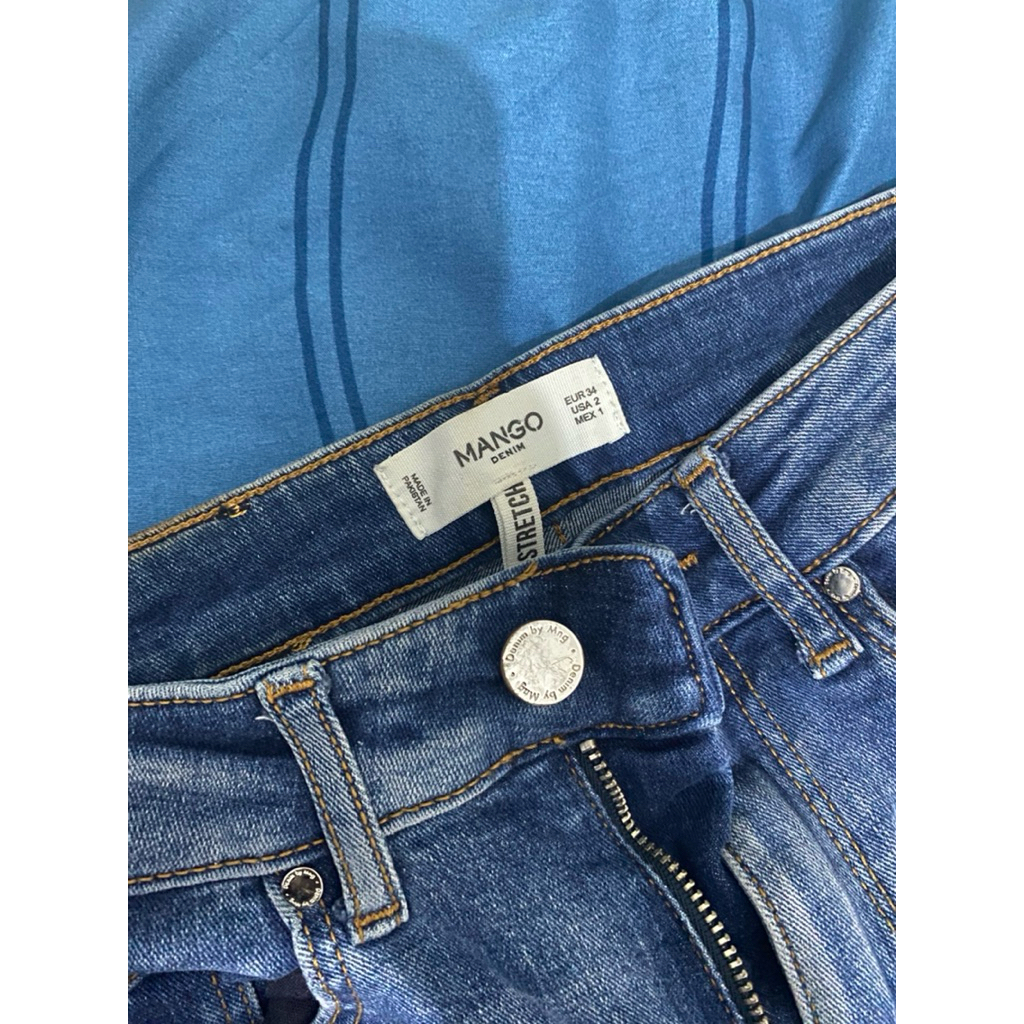 PRELOVED Celana jins Mango