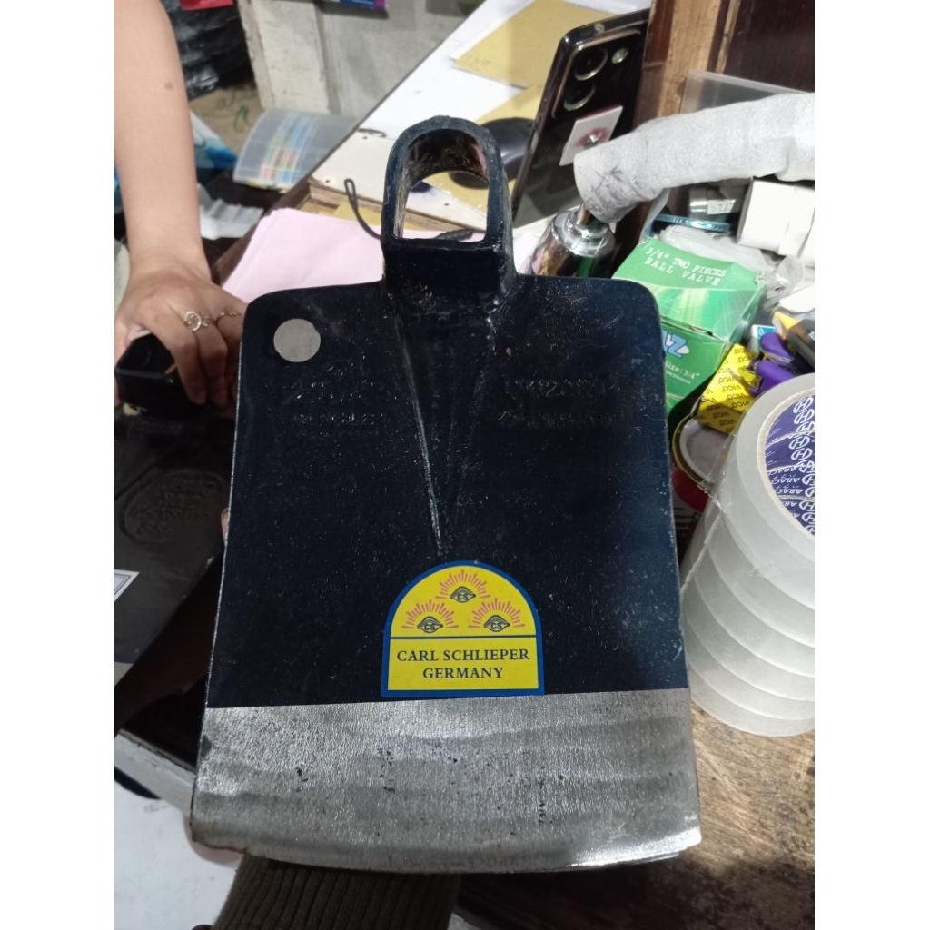 cangkul cap mata asli - alat berkebun - pacul - cangkul impor - cangkul original cap mata