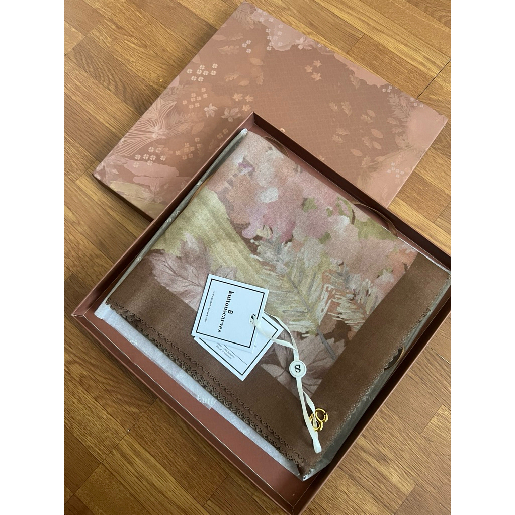 NEW BUTTONSCARVES ISELTWALD cocoa