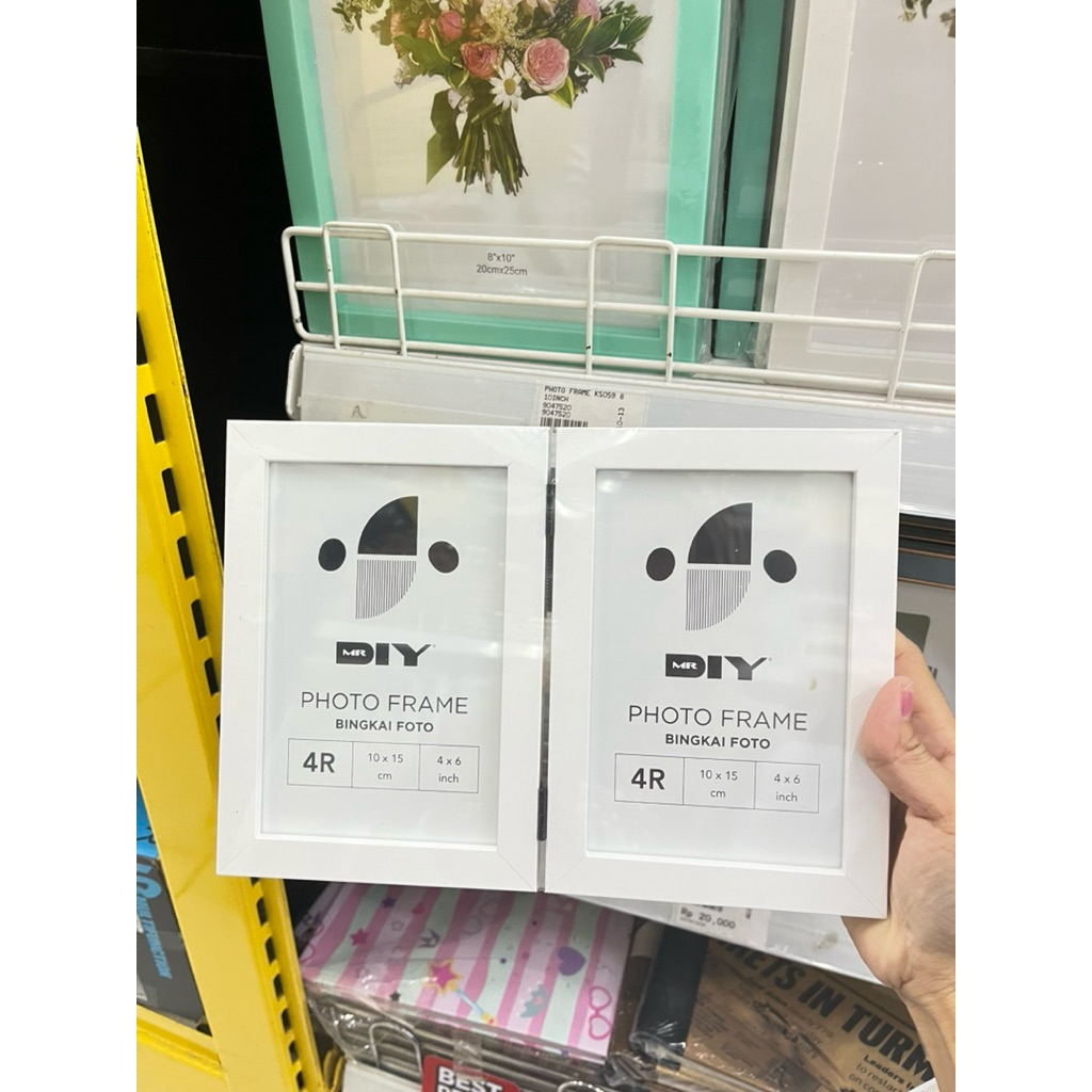 BINGKAI FOTO MEJA LIPAT 4R PUTIH/FRAME FOTO MEJA AESTHETIC /HIASAN MEJA DINDING DEKORASI KAMAR