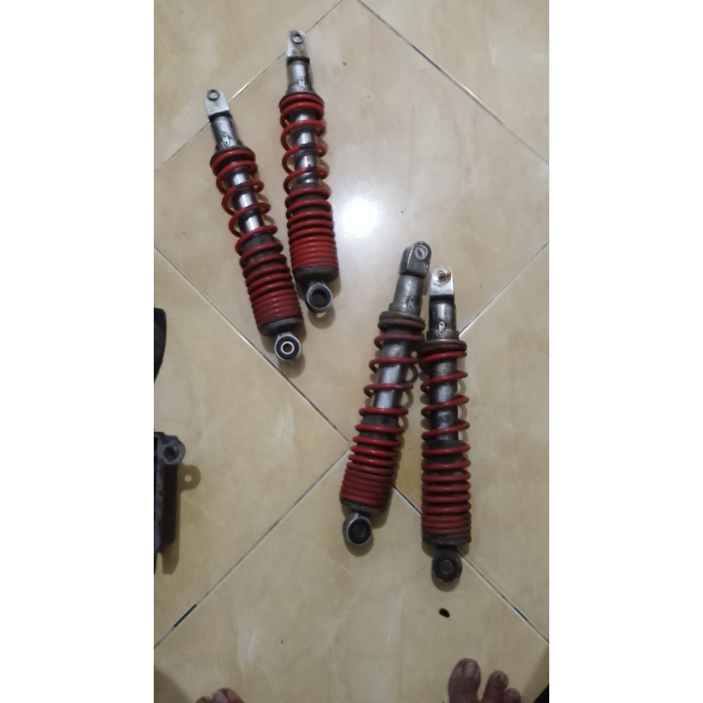 shock belakang skywave copotan