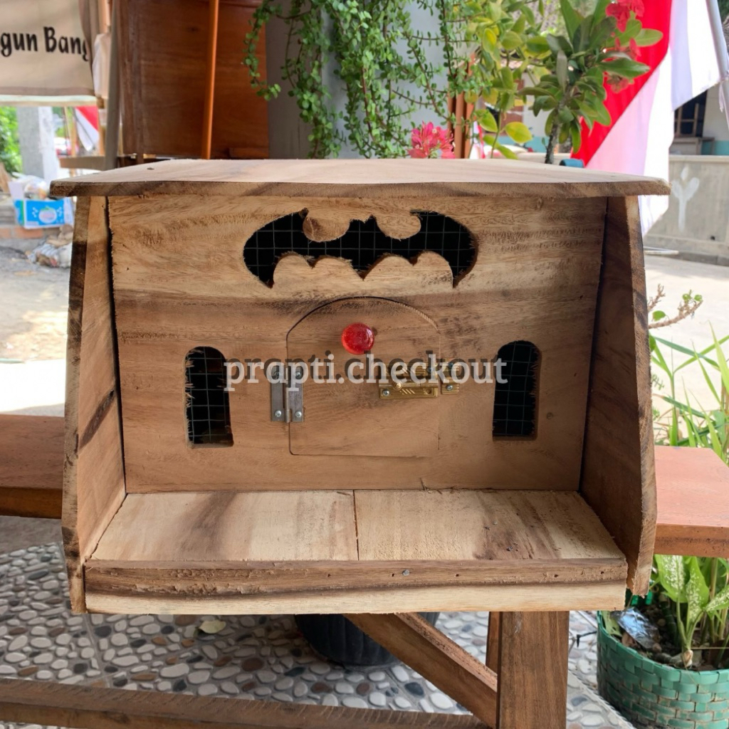 Gupon merpati model ukir batman