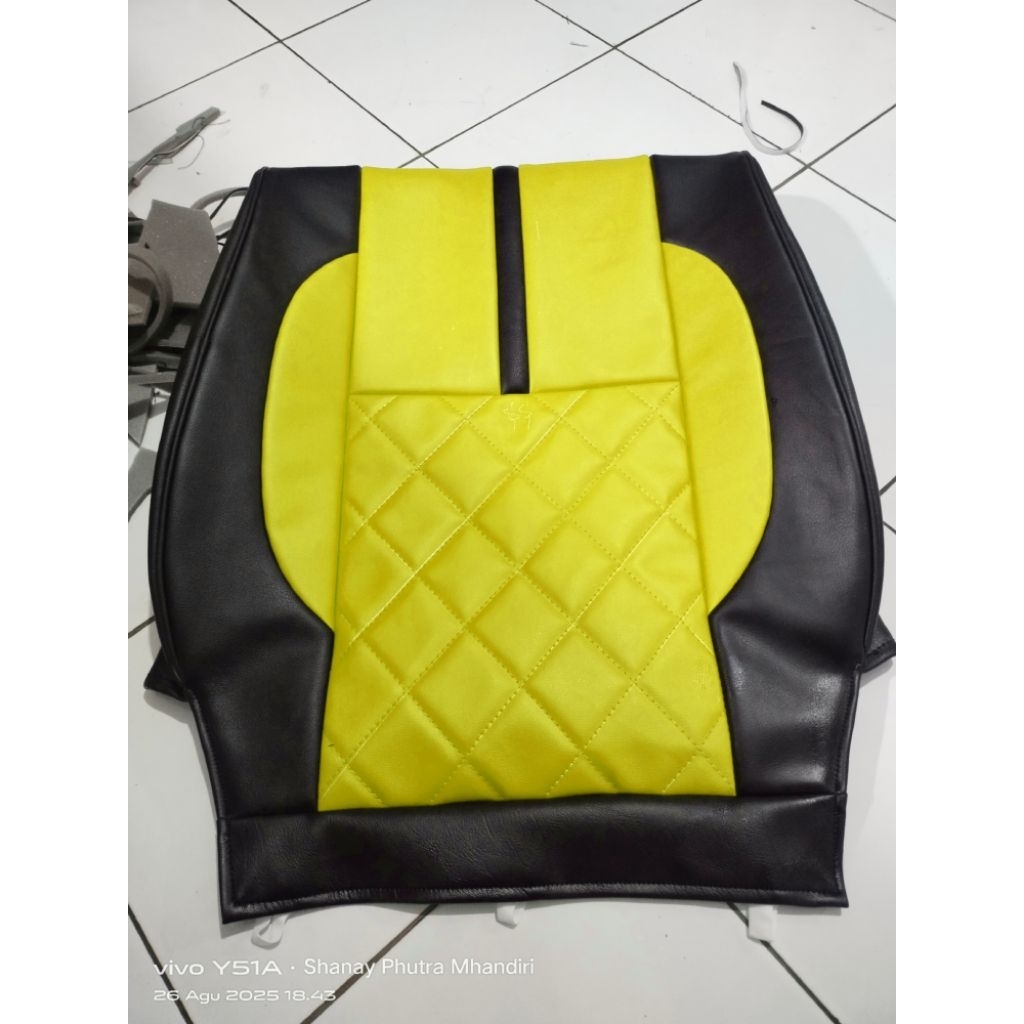 Sarung Jok Mobil Avanza Xenia Rush & Terios Bagian Depan Kiri Kanan Bahan Berkualitas Instalasi Sede