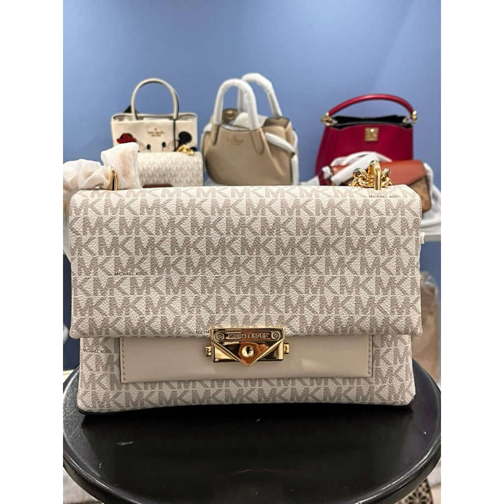 mk cece signature vanilla