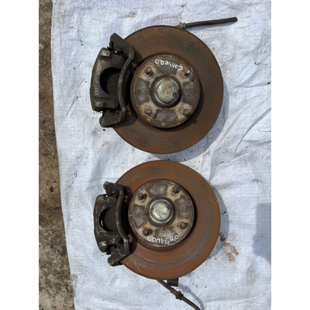 Cakram Wuling Confero Depan