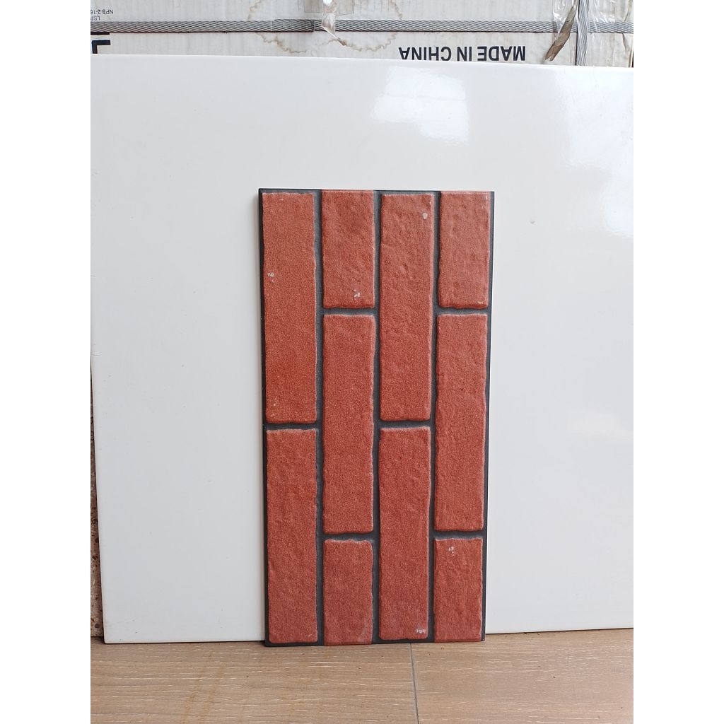 KRAMIK DINDING BATA MERAH UK 20X40