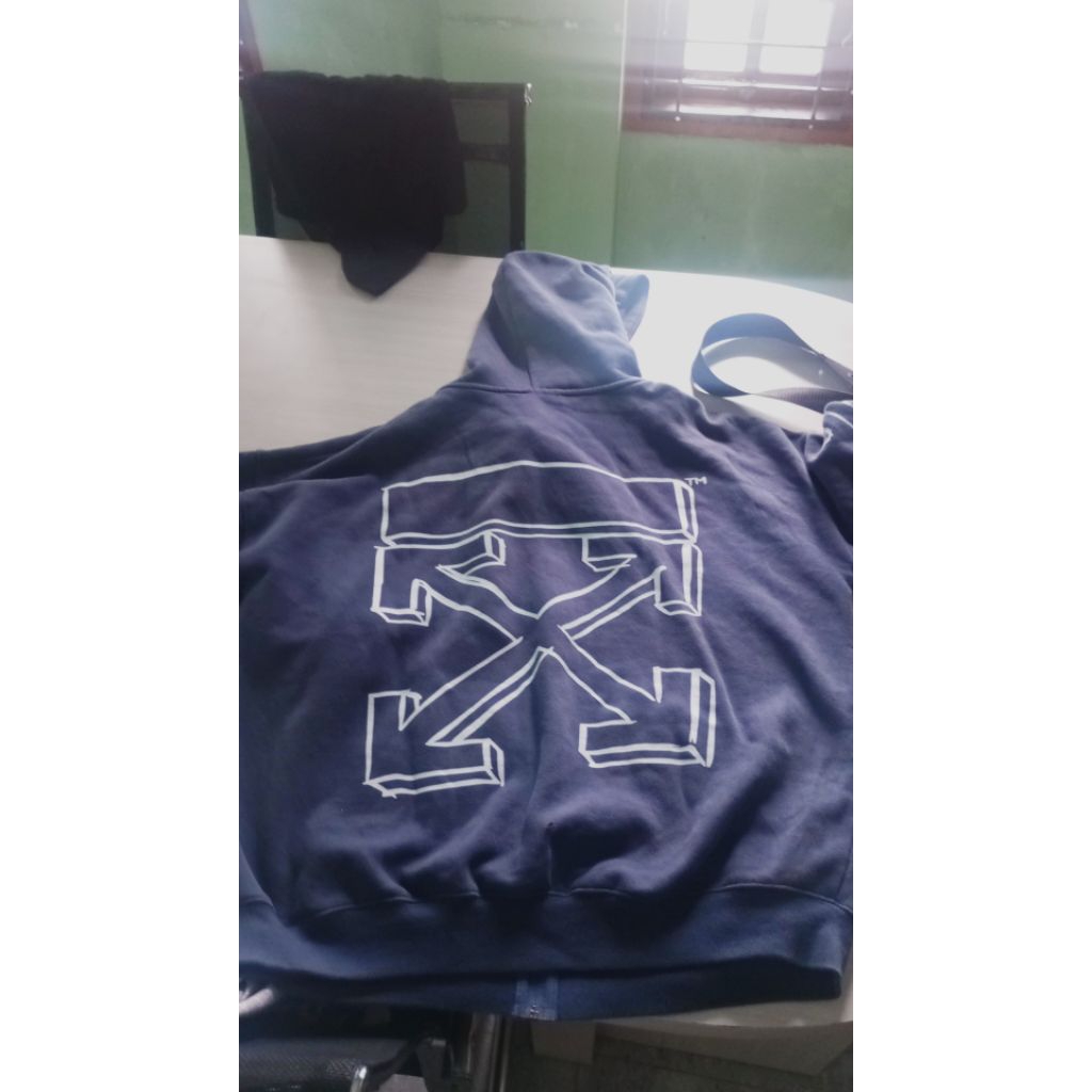off white hitam dan biru hoodie chrome heart roling stone dan baju burburey