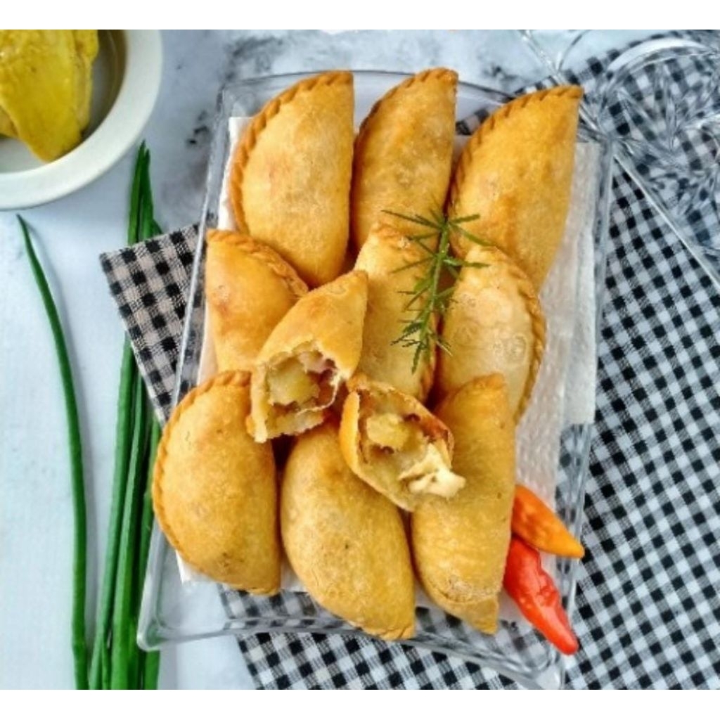 

pastel mini frozen isi 20pc