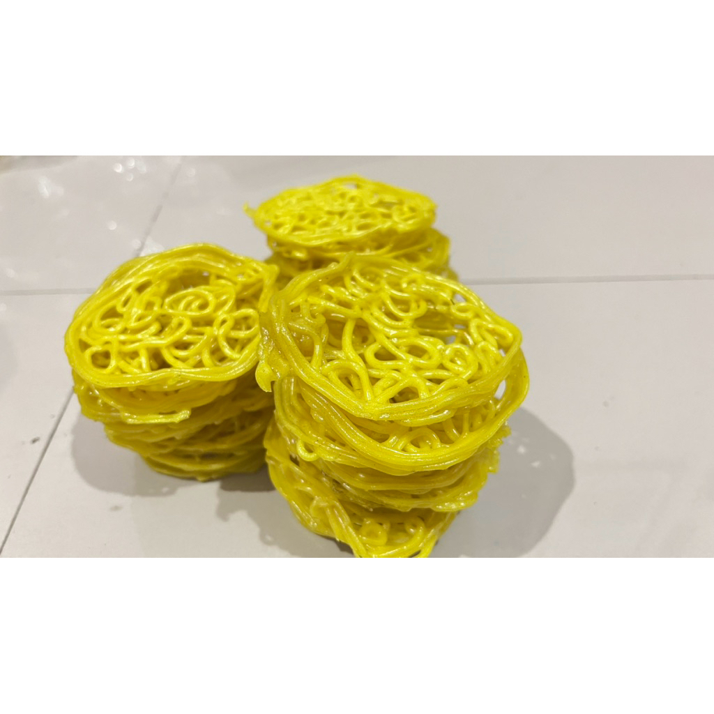 

kerupuk mie kuning kecil