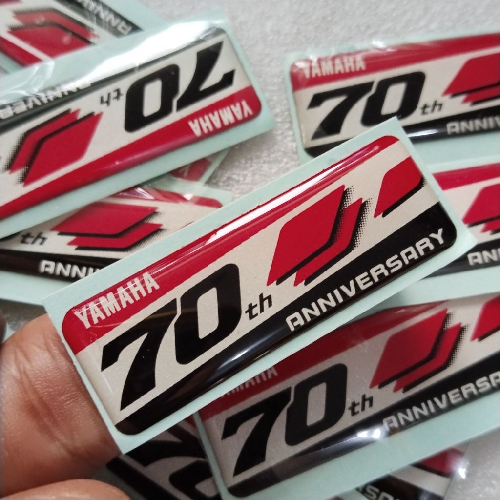EMBLEM ANNIVERSARY 70th YAMAHA EMBLEM ANNIVERSARY YAMAHA ke 70th