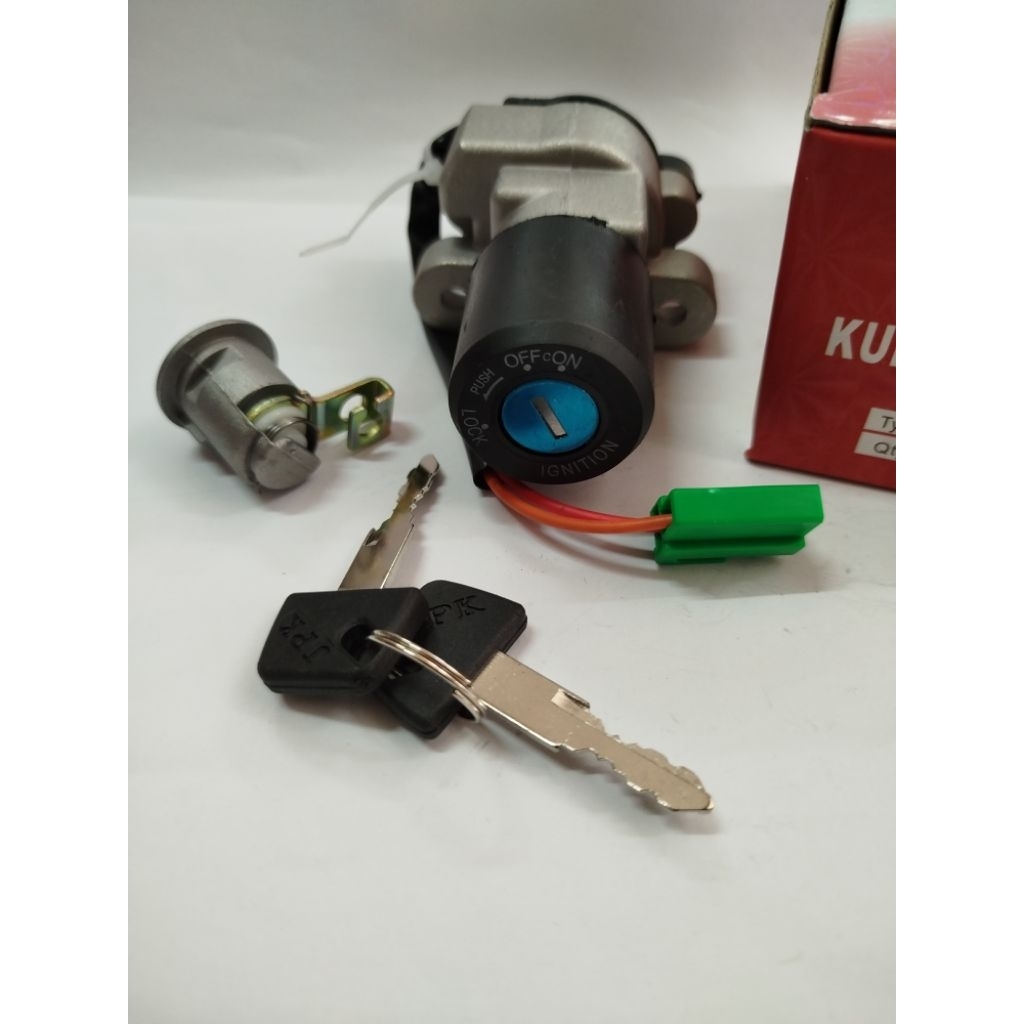 KUNCI KONTAK SET DEPAN BELAKANG SATRIA FU LAMA