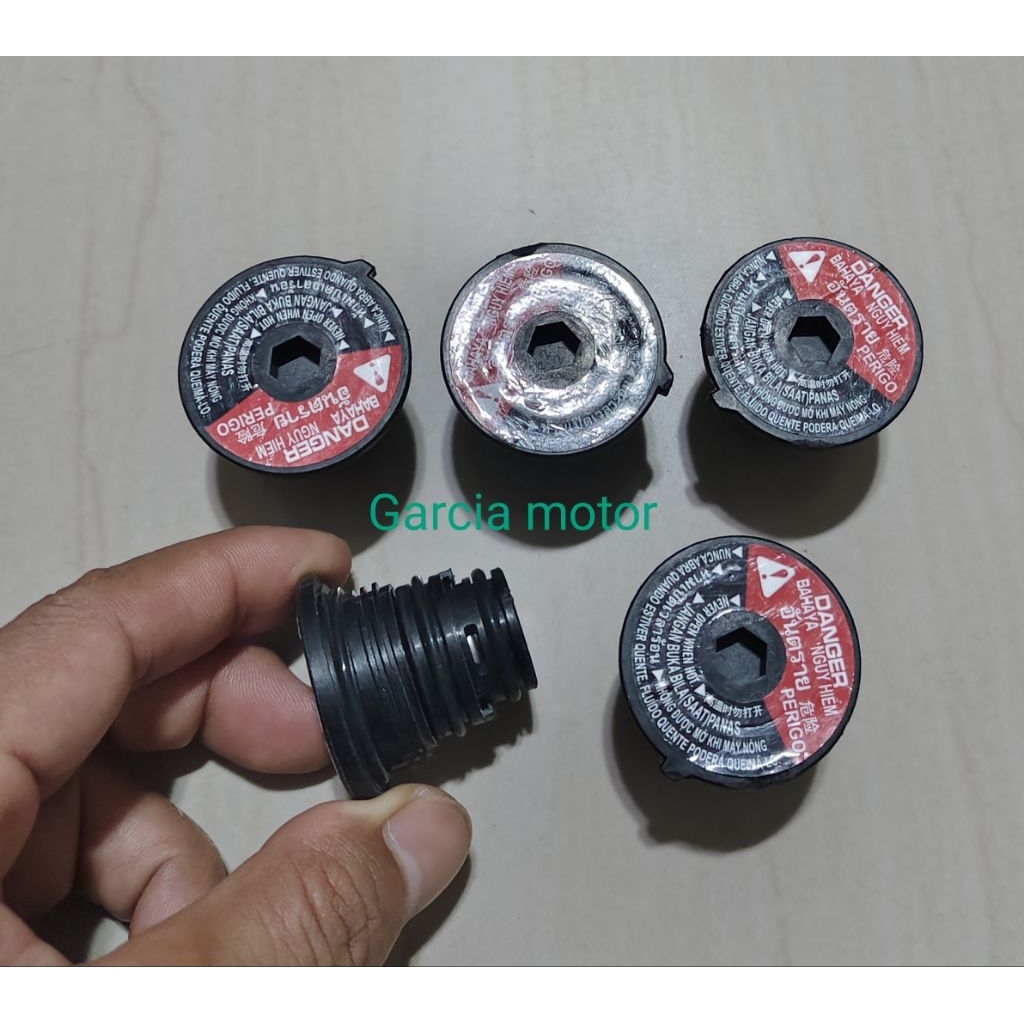 5 pcs tutup air radiator motor honda matic vario 125 led, vario 150, pcx 155, vario 160.
