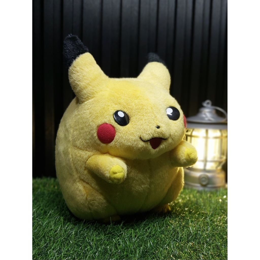 Boneka pikachu vintage jadul Tomy rare item