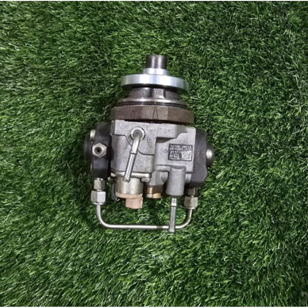 Supply Pump Injeksi NISSAN NAVARA ORIGINAL