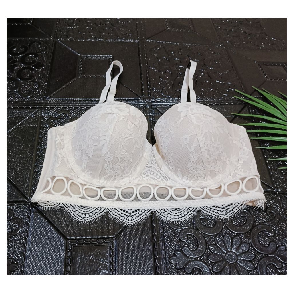SALE  NEW VICTORIA'S SECRET  BRA / LINGERIE VICTORIA SECRET VS