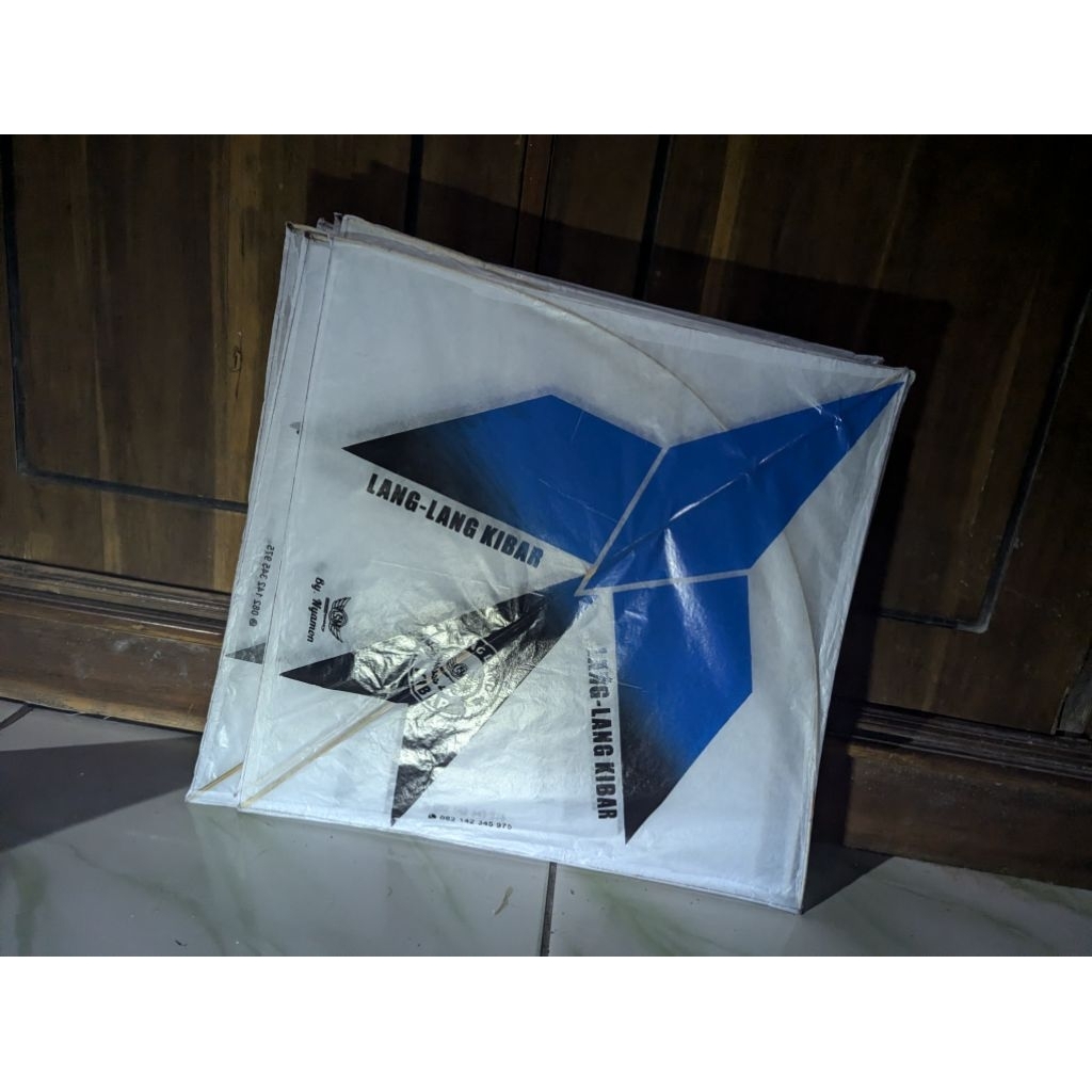 layangan Sukhoi standar isi 20 arku jamin lurus bos