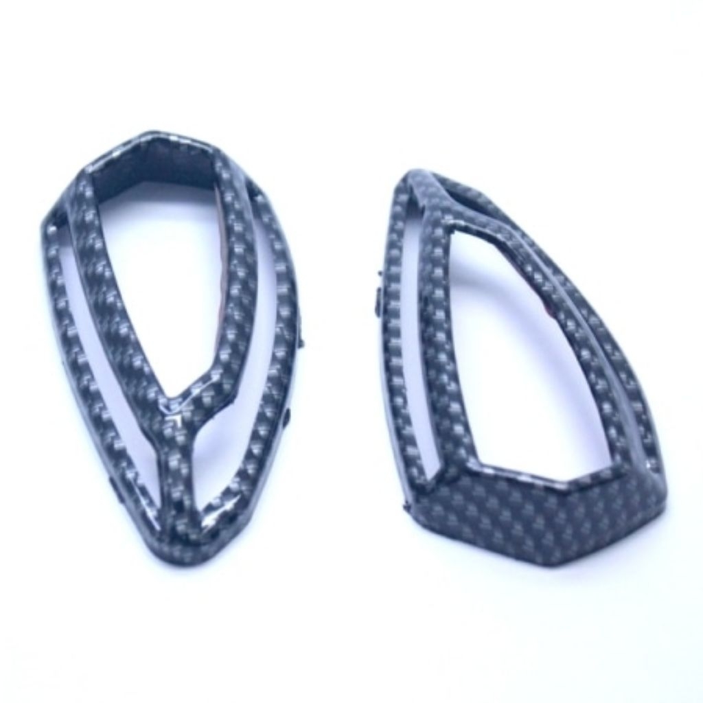 Variasi Garnis Alis Lampu Sen Belakang Aerox 155 Warna Carbon