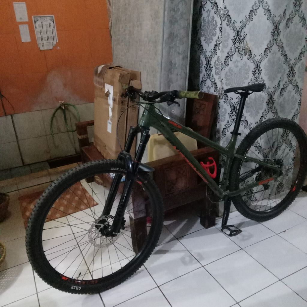 Langka Jarang Ada Cuman Ada 1 di Indonesia Sepeda Merk Inggris Saracen Zenith LSL Elite M29 Upgrade