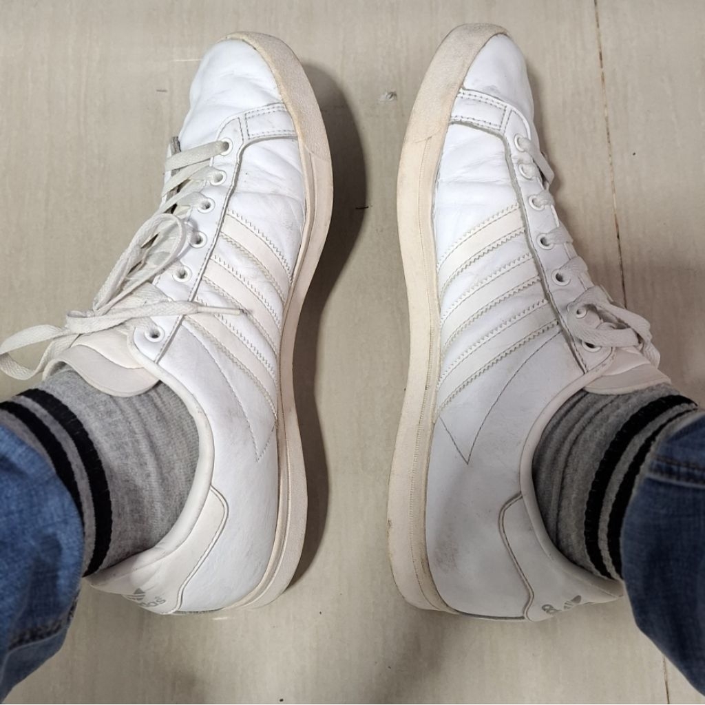 sepatu second size 45