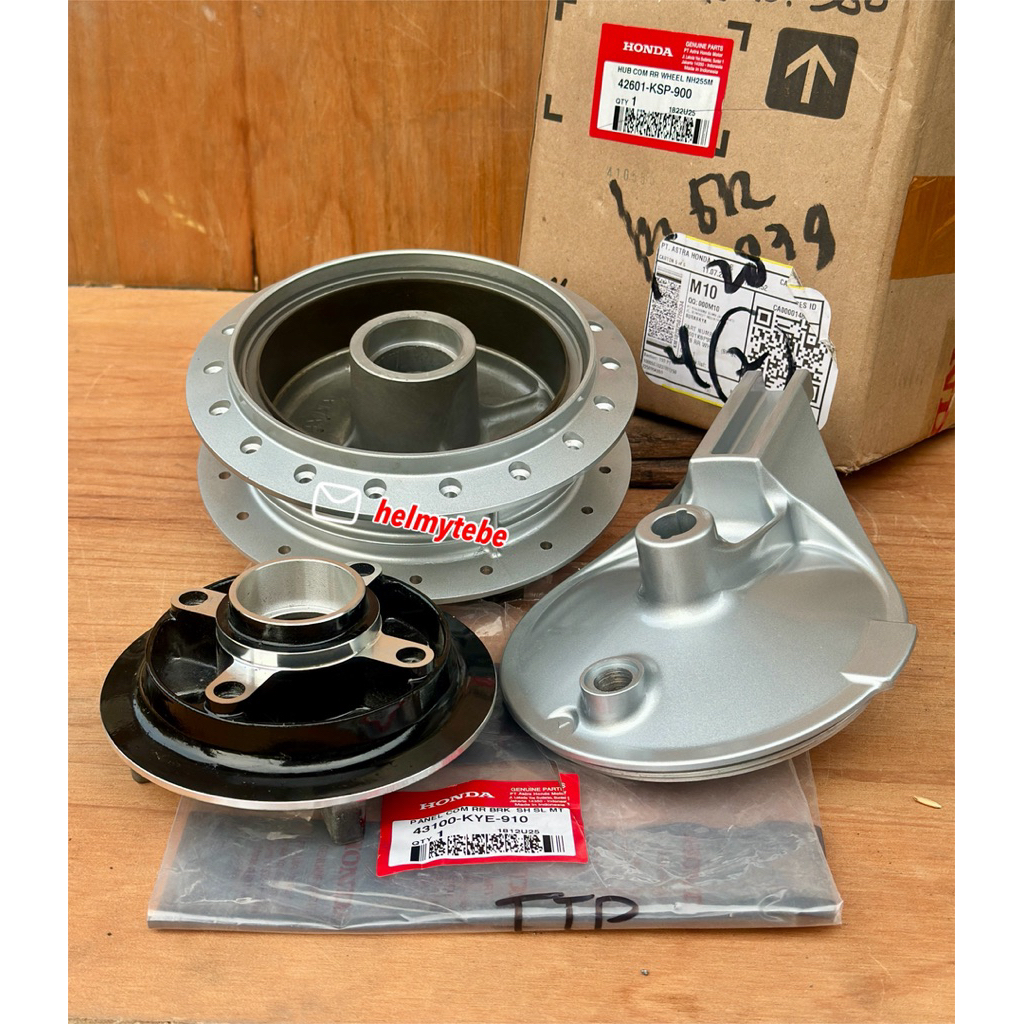 tromol belakang mp mono verza megapro mono  original baru set