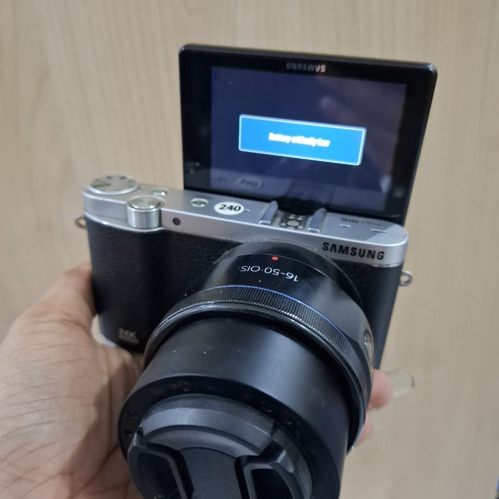 SAMSUNG NX3000 WIFI / kamera mirrorless samsung nx 3000