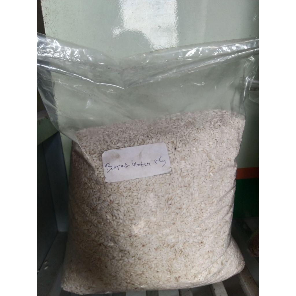 

Beras Ketan Putih Berkualitas Premium 5 Kg.