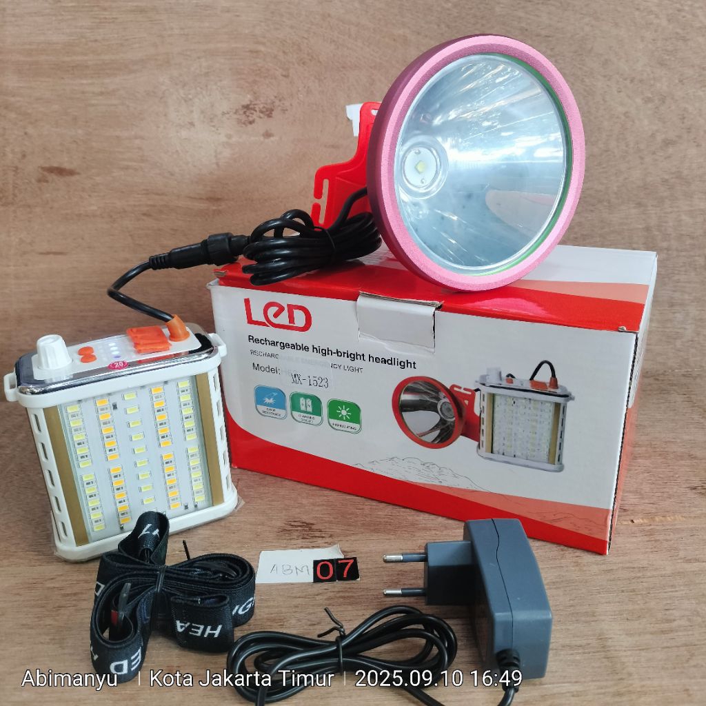 Senter kapala jumbo aki pisah LED 1000WATT MX-1153 kapasitas baterai 14.400mAh di lengkapi 2 port US